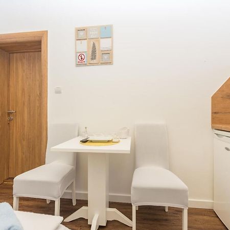 Apartments Song Of Joys Makarska Exterior foto