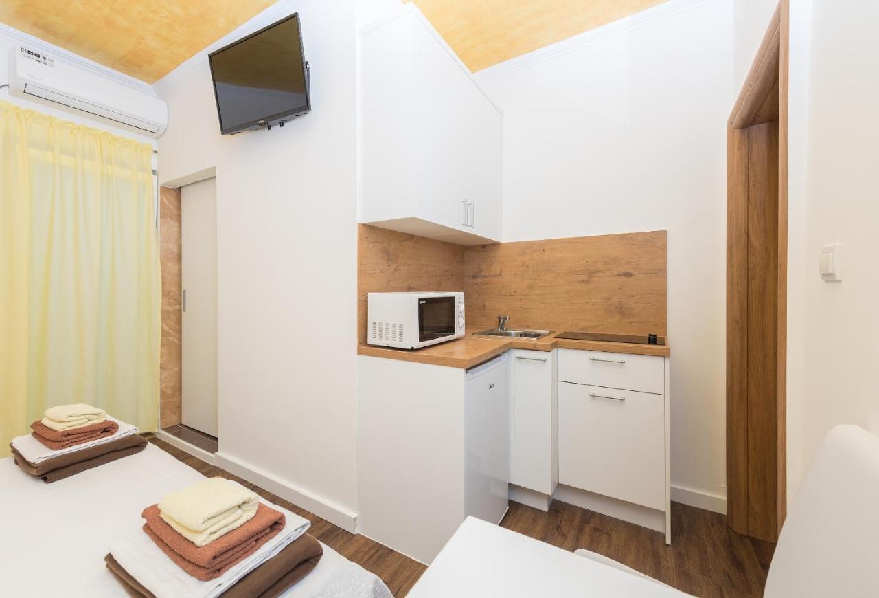 Apartments Song Of Joys Makarska Exterior foto